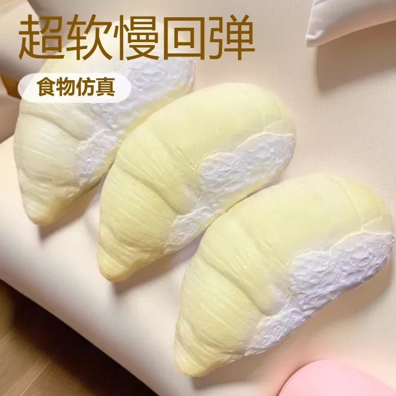 Happy Bear Bread Squishy – Kawaii Slow-Rise Squeeze Toy