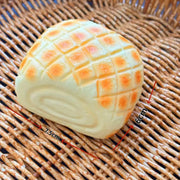 Happy Bear Bread Squishy – Kawaii Slow-Rise Squeeze Toy