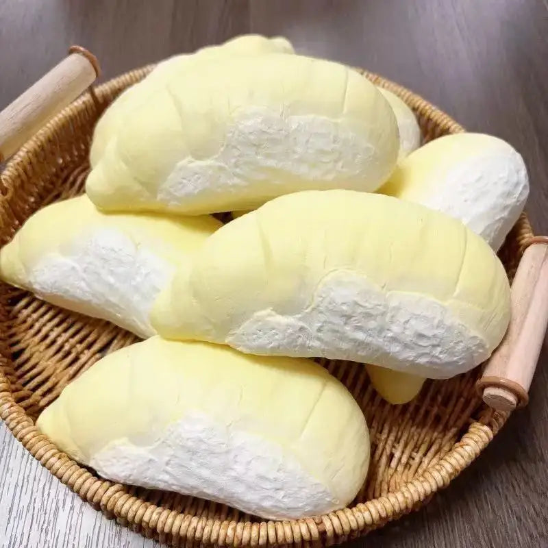 Happy Bear Bread Squishy – Kawaii Slow-Rise Squeeze Toy